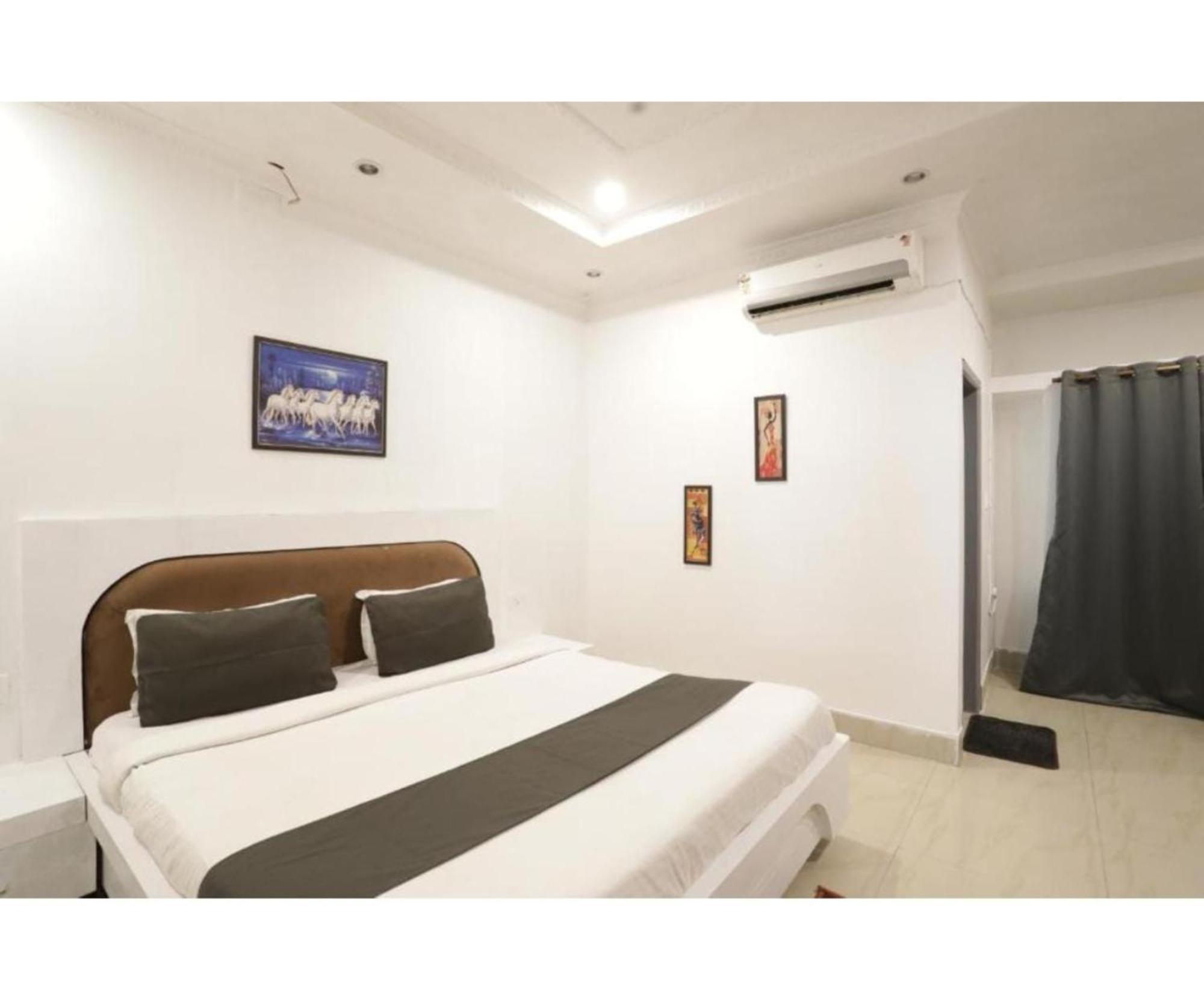Day S Inn Luxury Stay Near Care Hospital In Budget Friendly Price Best Seller Bhubaneswar Esterno foto